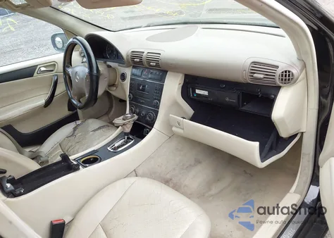 2006 Mercedes-Benz C 280 Luxury 4Matic из США, поврежденный, VIN WDBRF92H56F738281